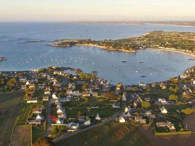 Holiday Home, Plouneour Brignogan Plages エクステリア 写真